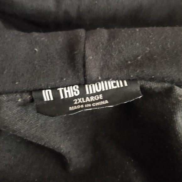 In this moment jacket - Picture 3 of 3